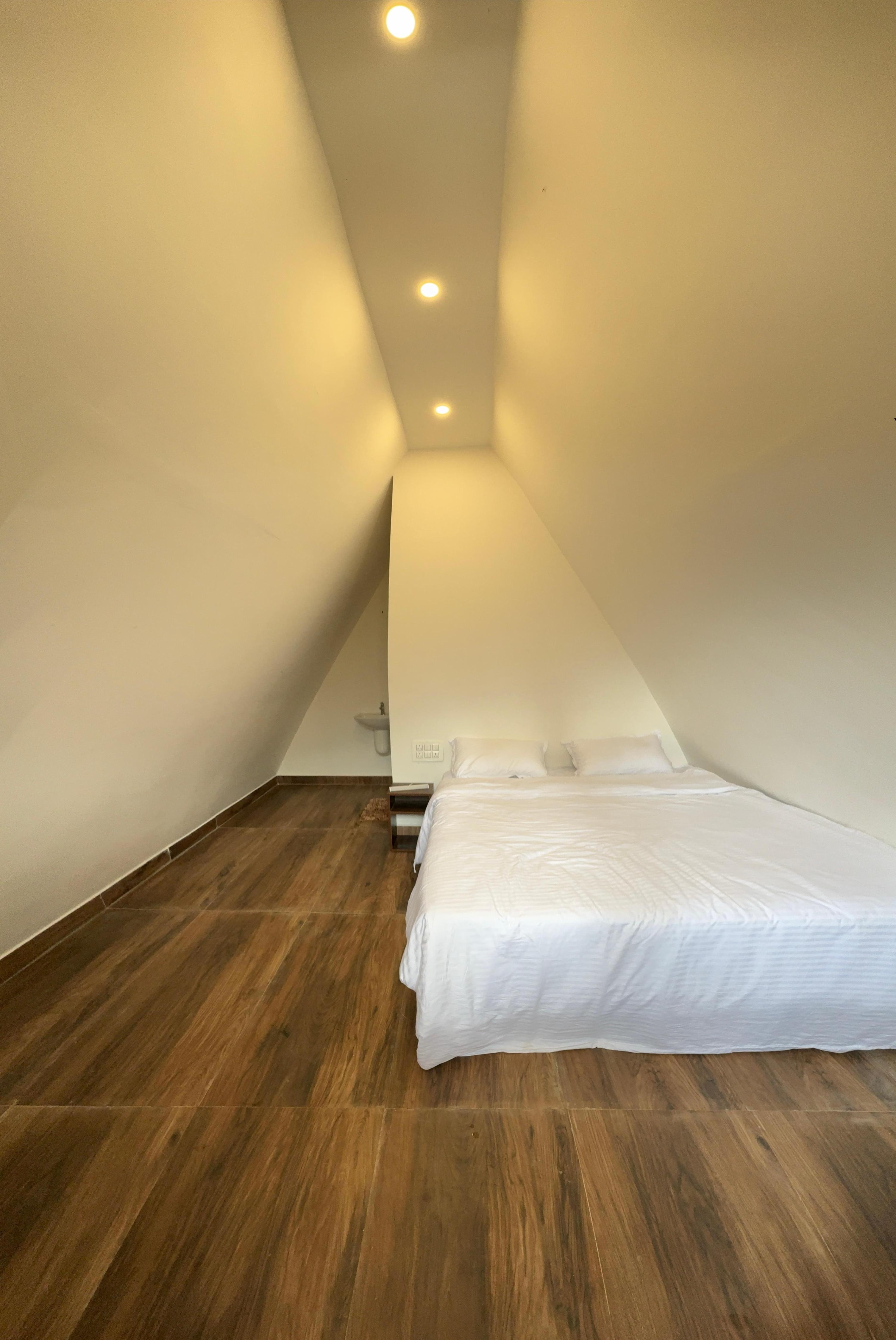 EUCALIA GLAMPS Room Type - A FRAME CABIN - EUCALIA VATTAVADA
