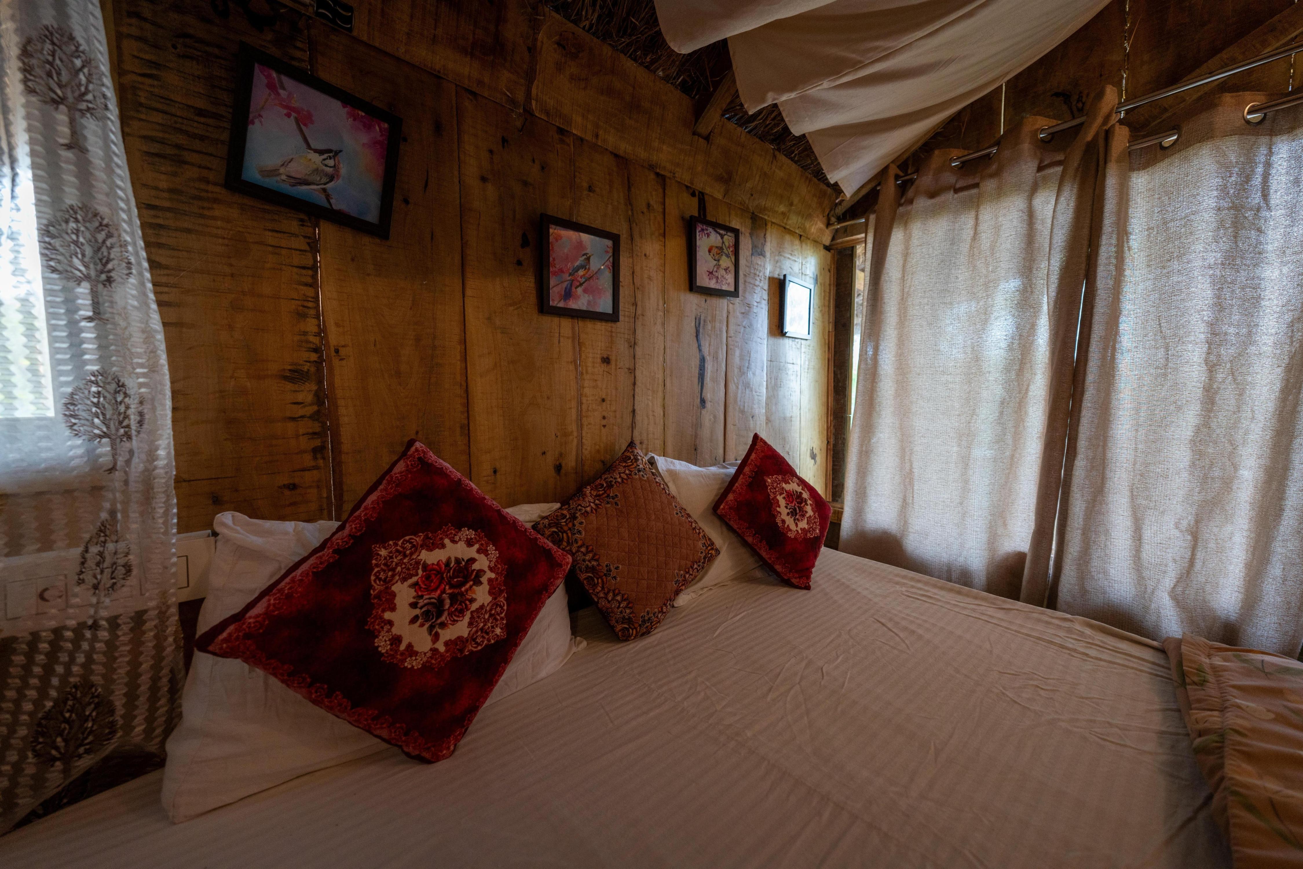 Sri Tulasi Eco Farm Tree House with Private Pool - Tap to explore photos