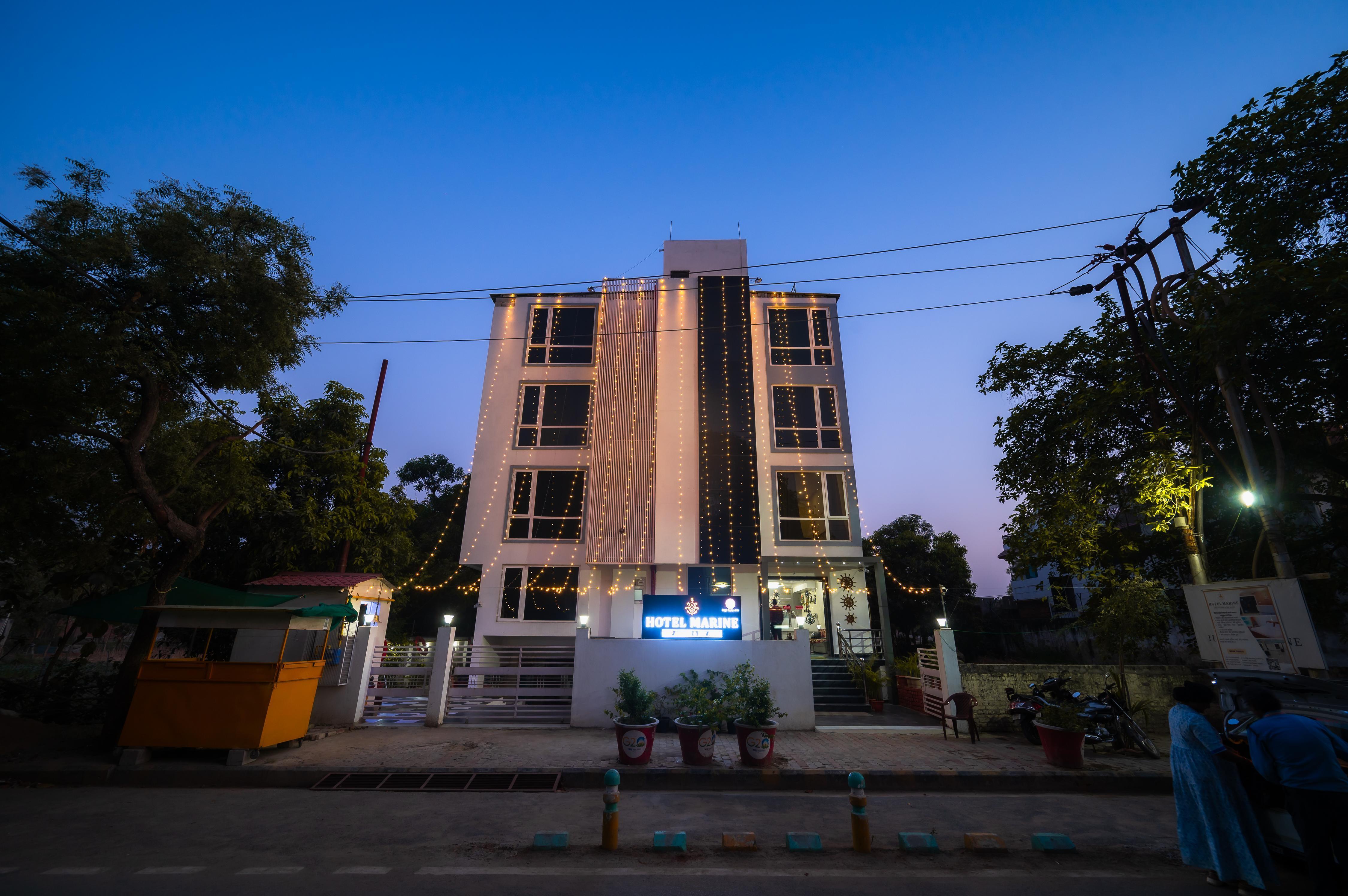Hotel Marine