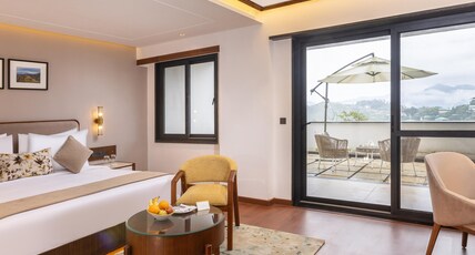 juSTa Hollow Oak Mussoorie Room Type - Himalayan View with Private Garden juSTa Hollow Oak Mussoorie Room Type - Himalayan View with Private Garden