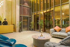 Luxe Stayz Signature