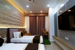 Hotel Y Palace
