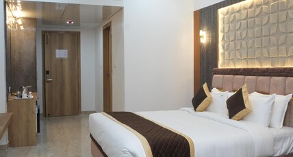 Hotel Y Palace Room Type - PREMIUM