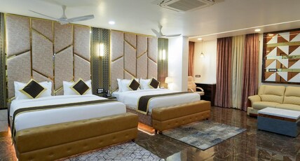 Hotel Y Palace Room Type - FAMILY SUITE DOUBLE