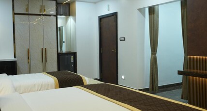 Hotel Y Palace Room Type - FAMILY SUITE TRIPLE