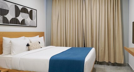 Olive Hotel Brookefield by Embassy Group Room Type - Standard Queen