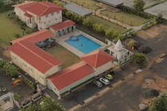 Nicolas Farm & Resort