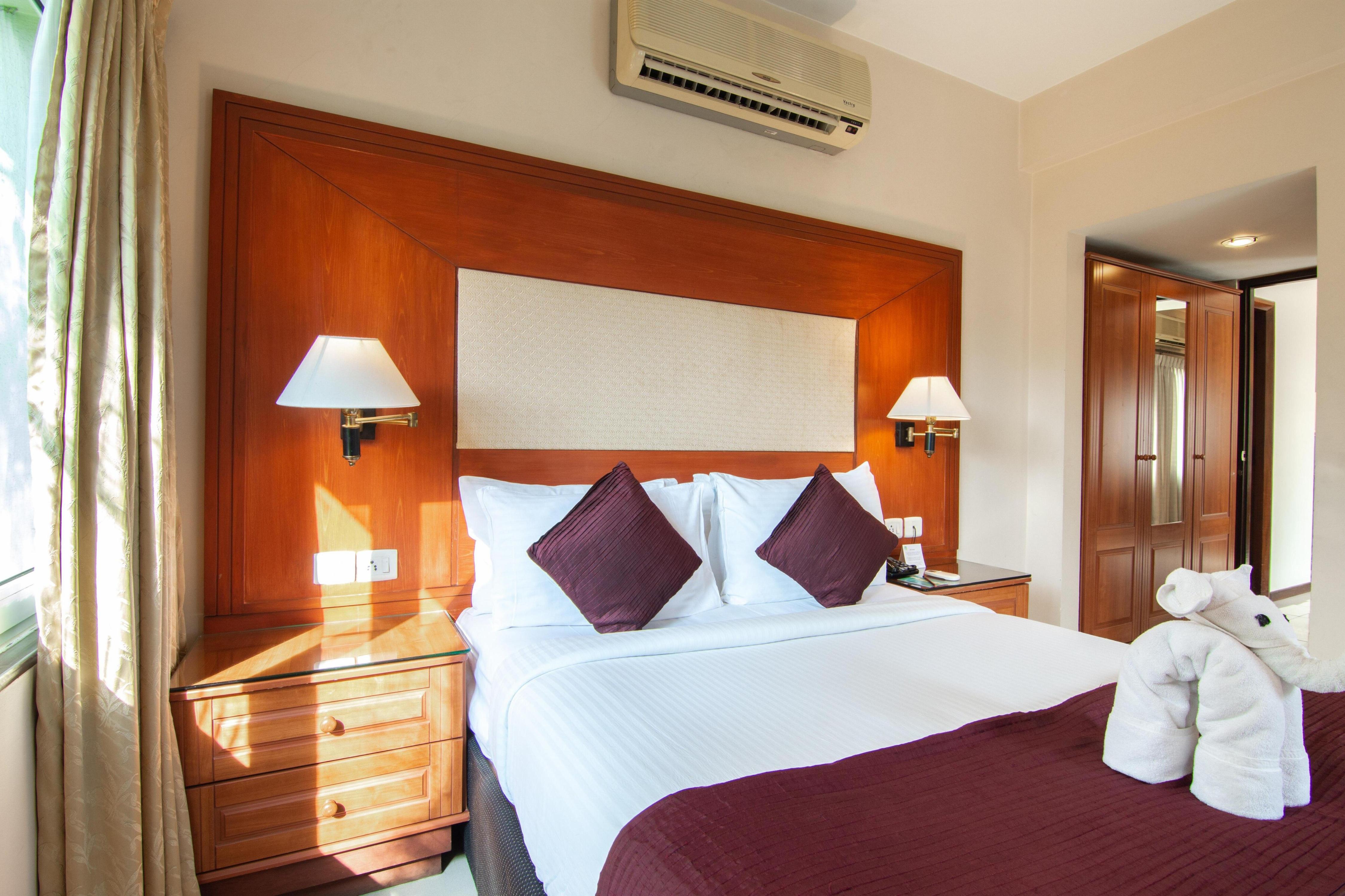 The Mocana Banyan | Biz Suites - Tap to explore photos