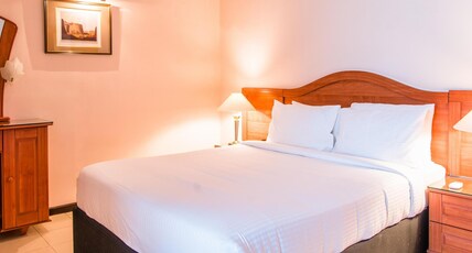 The Mocana Banyan | Biz Suites Room Type - Deluxe One Bedroom