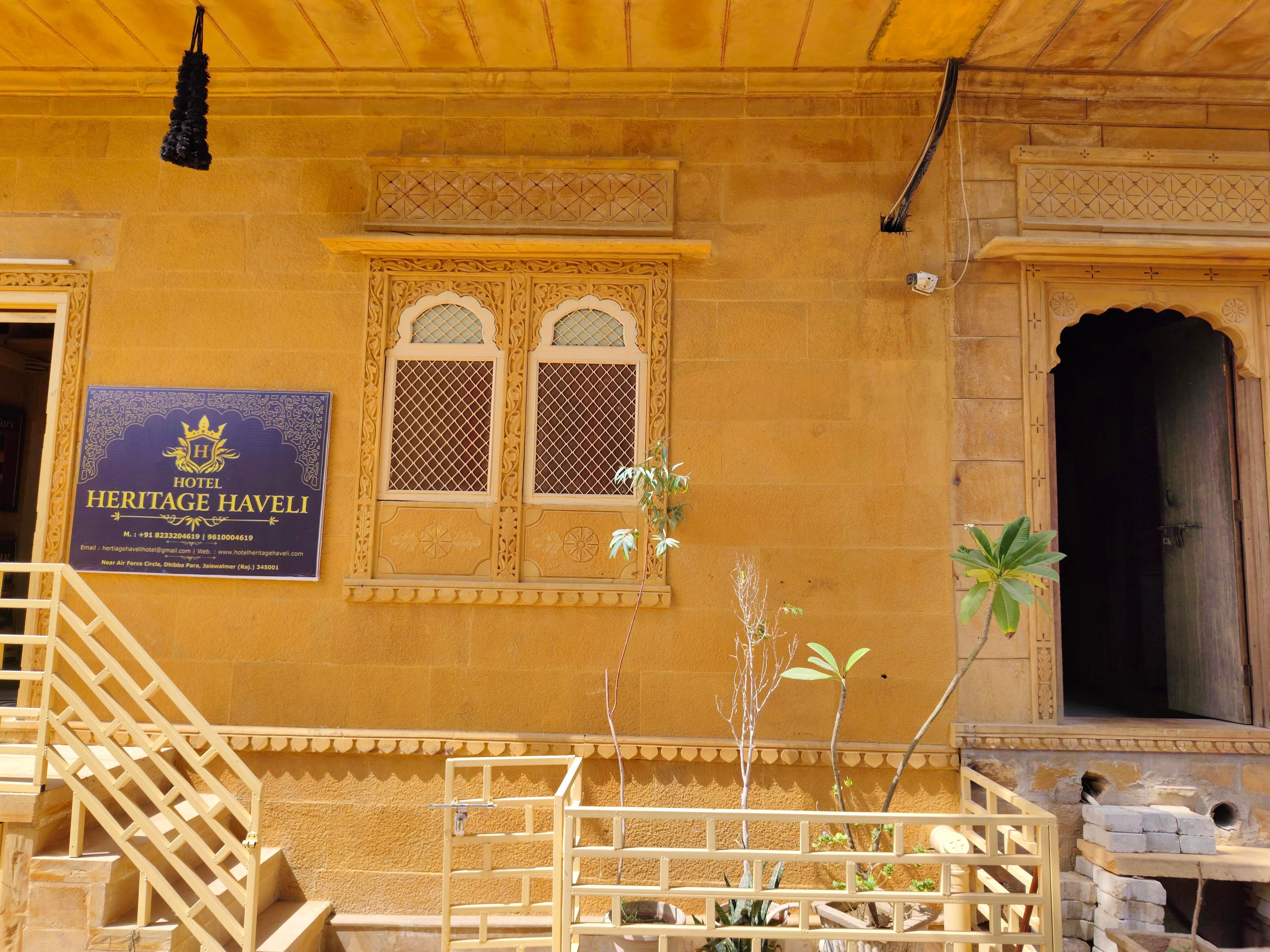 Hotel Heritage Haveli - Tap to explore photos