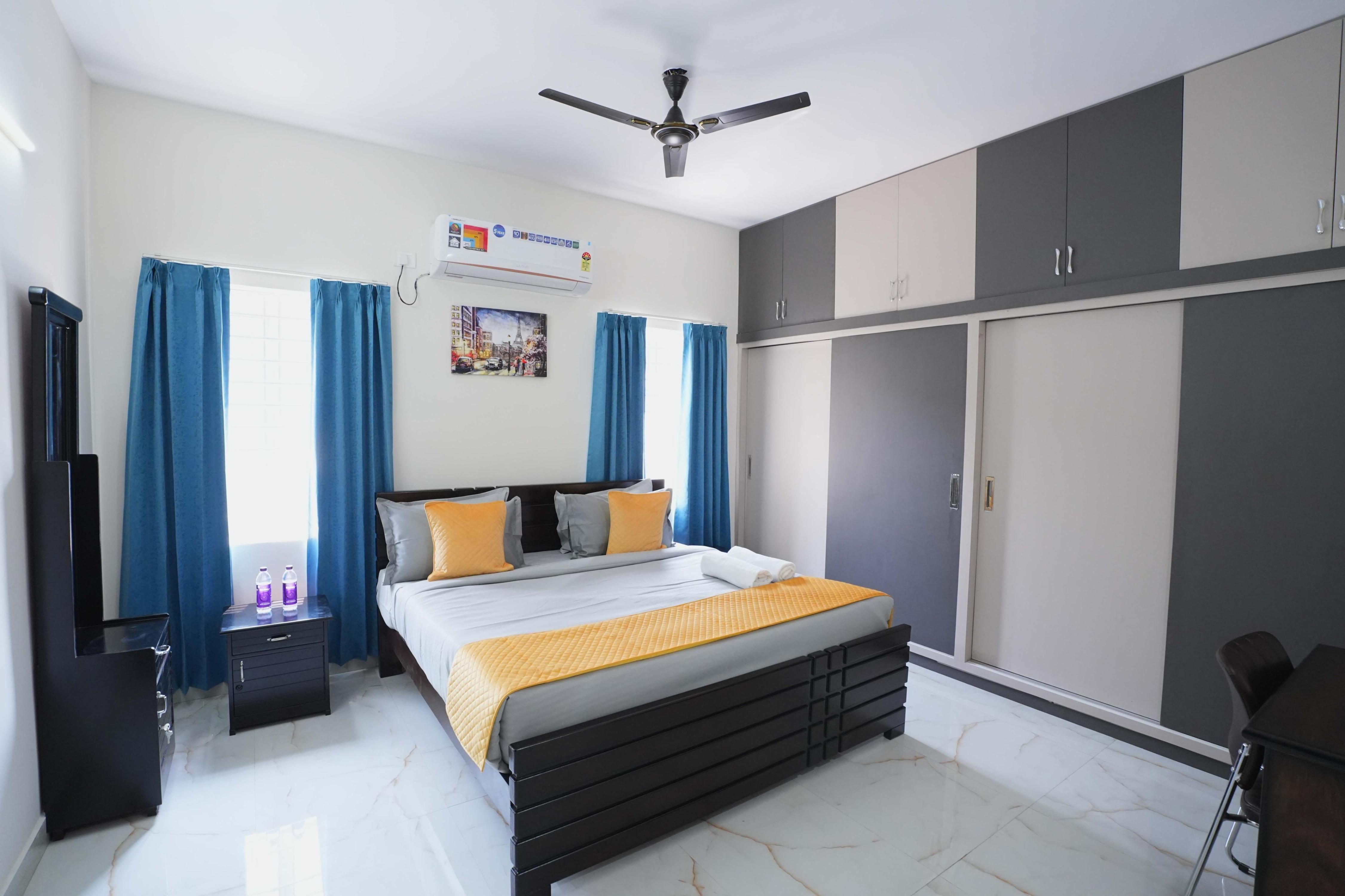 Yellow Bells Serviced Apartments Hitech City - Tap to explore photos