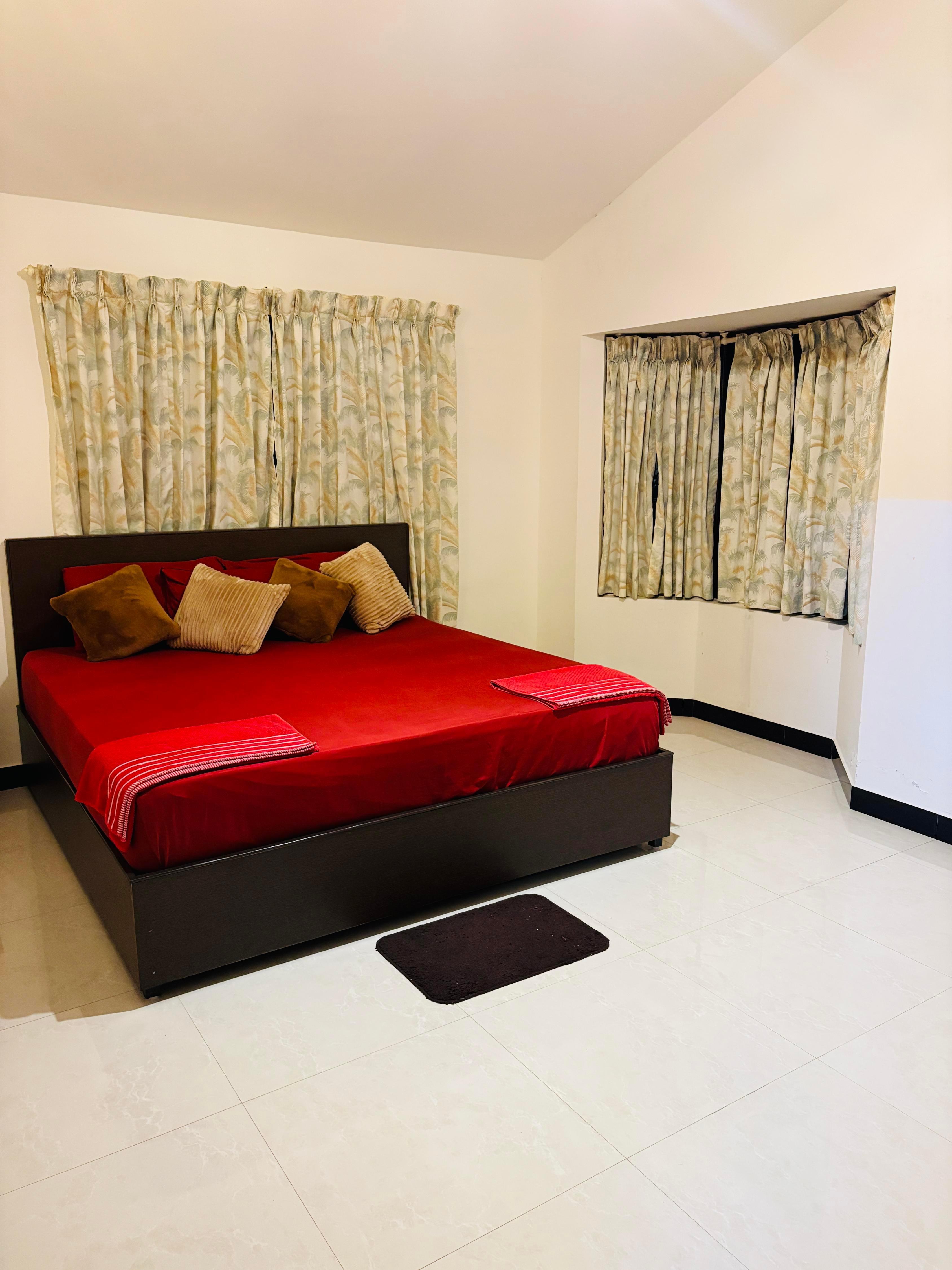 Rose Wood Annexe 3BHK and 1 Attic Room - Tap to explore photos