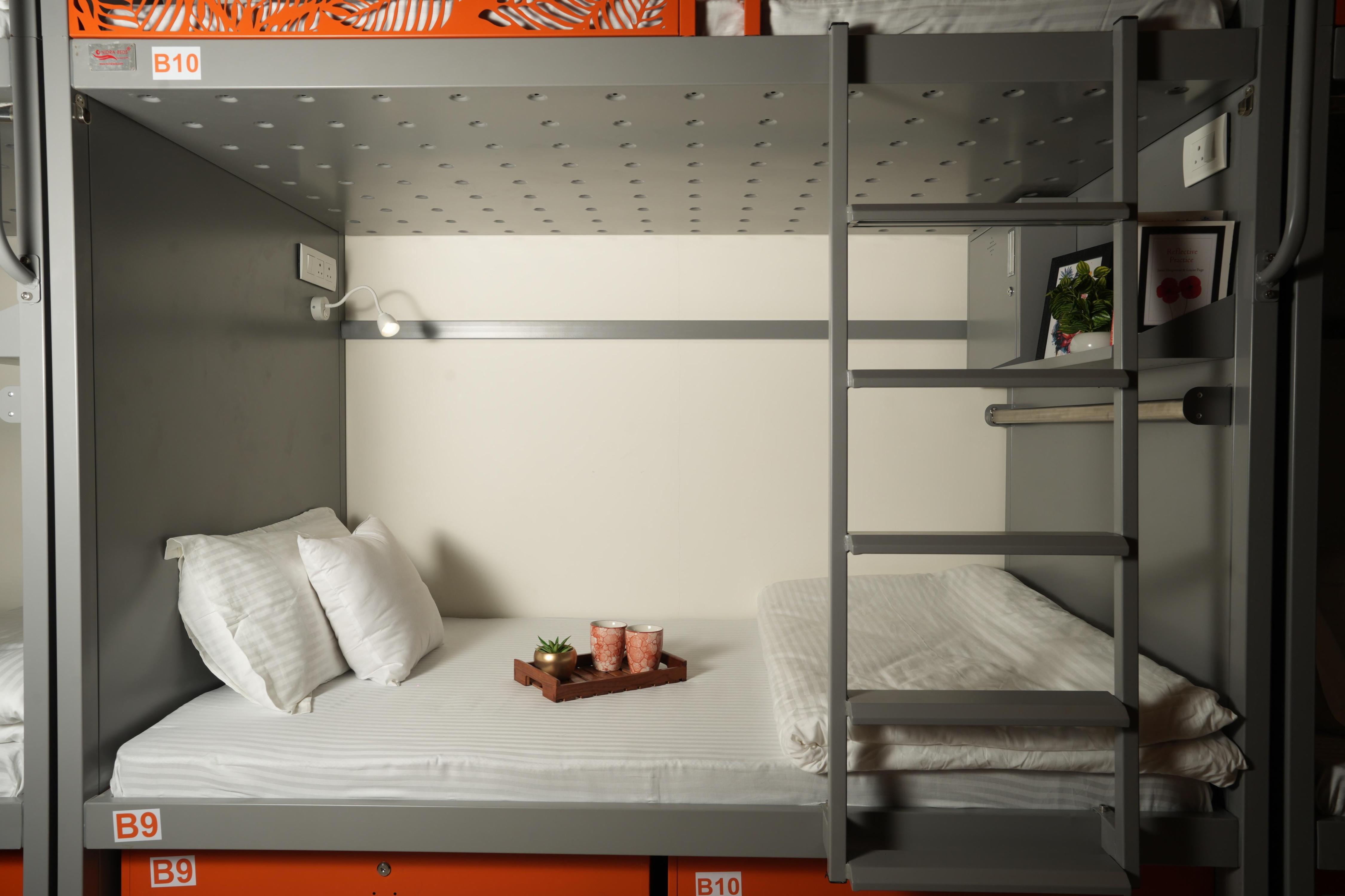 OSTELO Mumbai Airport Hostel Room Type - Male Dorm (Colaba Causeway Room)
