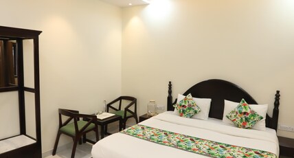 Aabu Heights Room Type - Triple Bed Ac Room