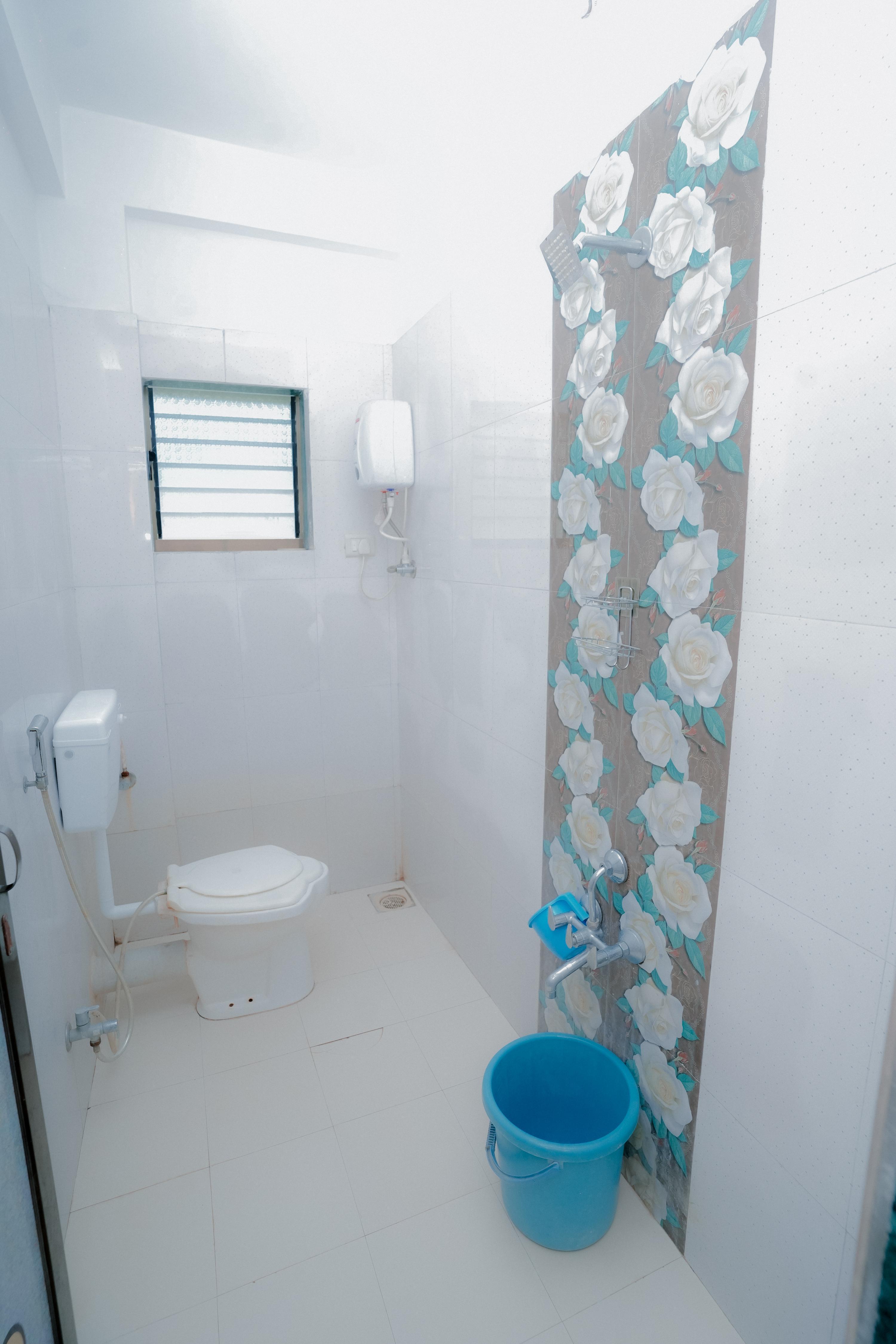 Aashray Guestroom - Tap to explore photos