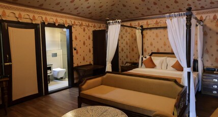 Hotel Rajwasa Room Type - The Raj Cottages