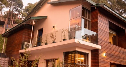 Ambaram 4BR Villa With Jacuzzi and Private Lawn Room Type - Ambaram 4BR Villa With Jacuzzi and Private Lawn