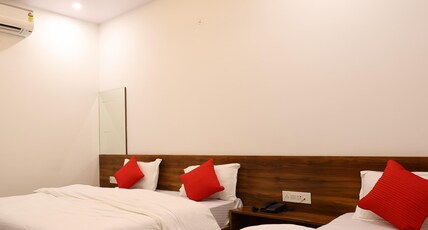 Hotel Shyam Raj Room Type - Deluxe Triple Room ( 1 Double Bed + 1 Single Bed )