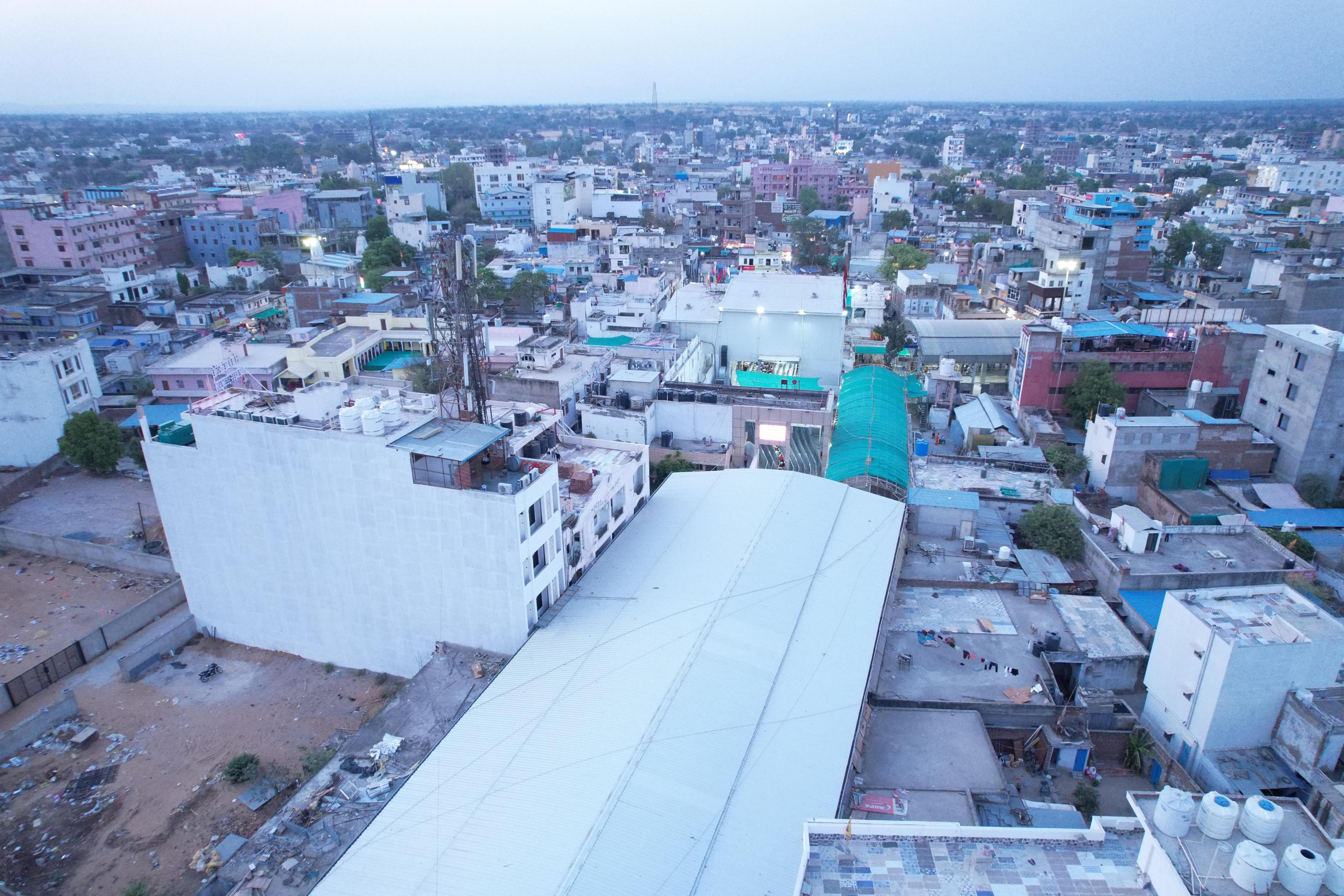 Hotel Shyam Raj - Tap to explore photos