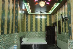 Raj Raghunandan Guesthouse