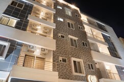 Treebo Galaxy Kings Suites, Hebbal