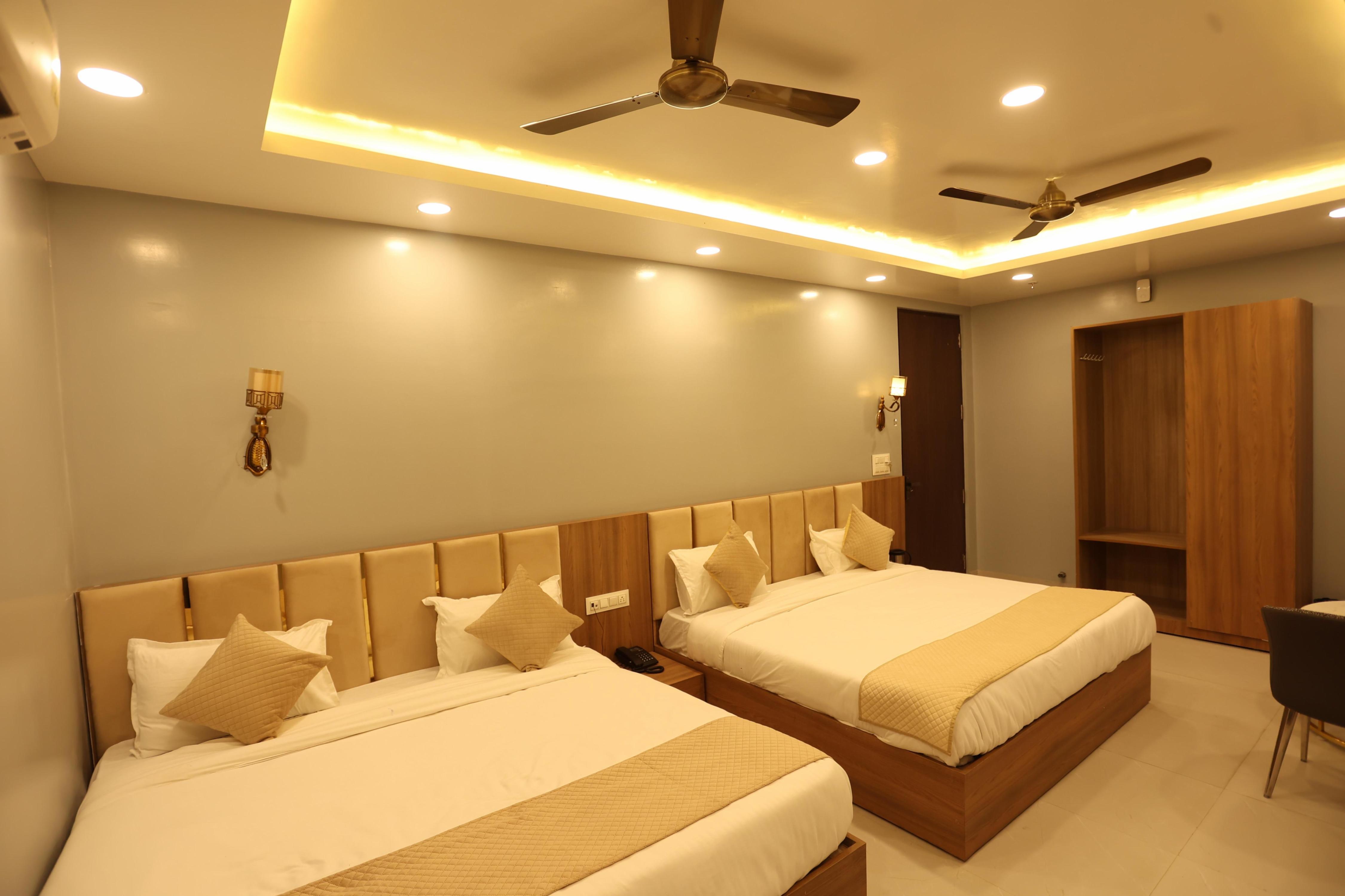 HOTEL TRINAY Room Type - Family Room