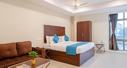 Monday Hotels- Swarnas The Capital Room Type - PREMIUM ROOM Monday Hotels- Swarnas The Capital Room Type - PREMIUM ROOM