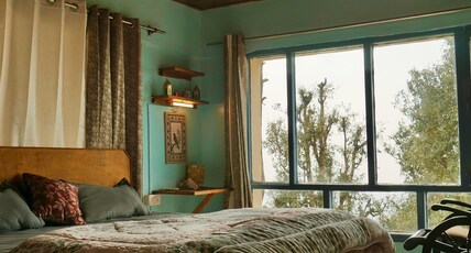 Vibe Hostel Naddi - Near Dal Lake Room Type - Super deluxe