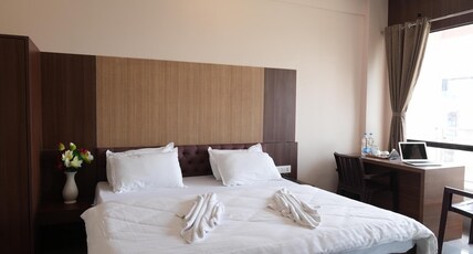 Hotel New Sagar Priya Room Type - Super Deluxe Side Sea and city view
