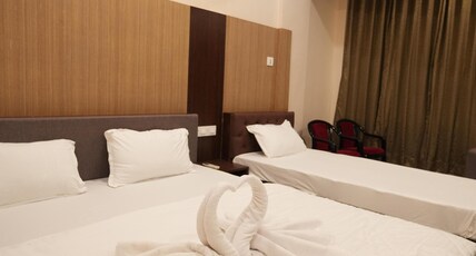 Hotel New Sagar Priya Room Type - Deluxe 3 Bed Ground Floor