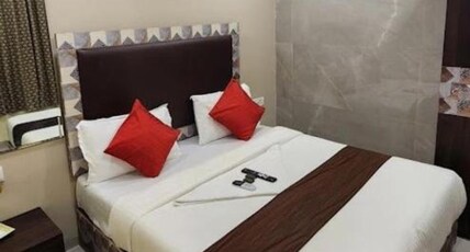 HOTEL VAITHI RESIDENCY Room Type - Deluxe Room