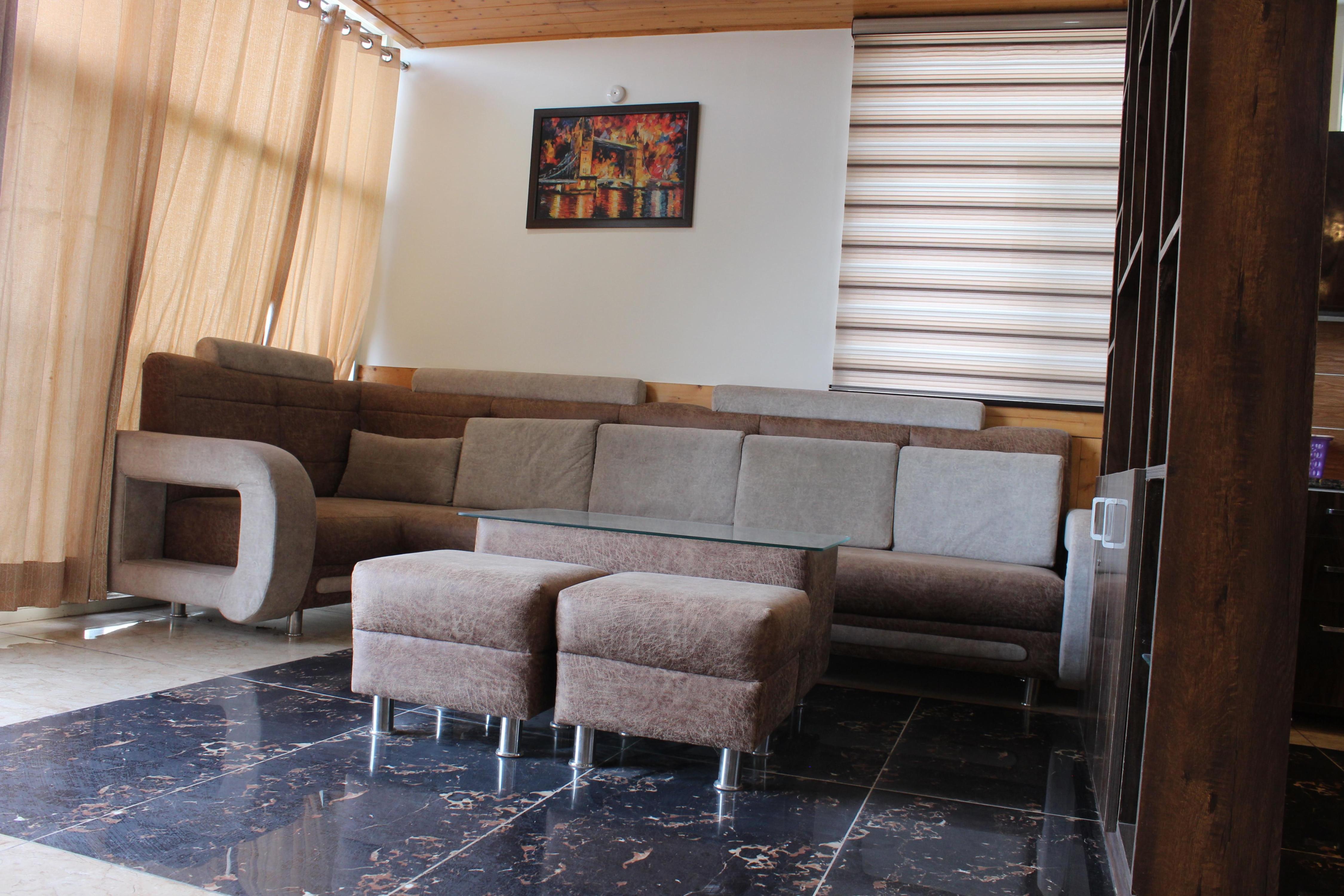 Cozy Heavenn Stay - Tap to explore photos