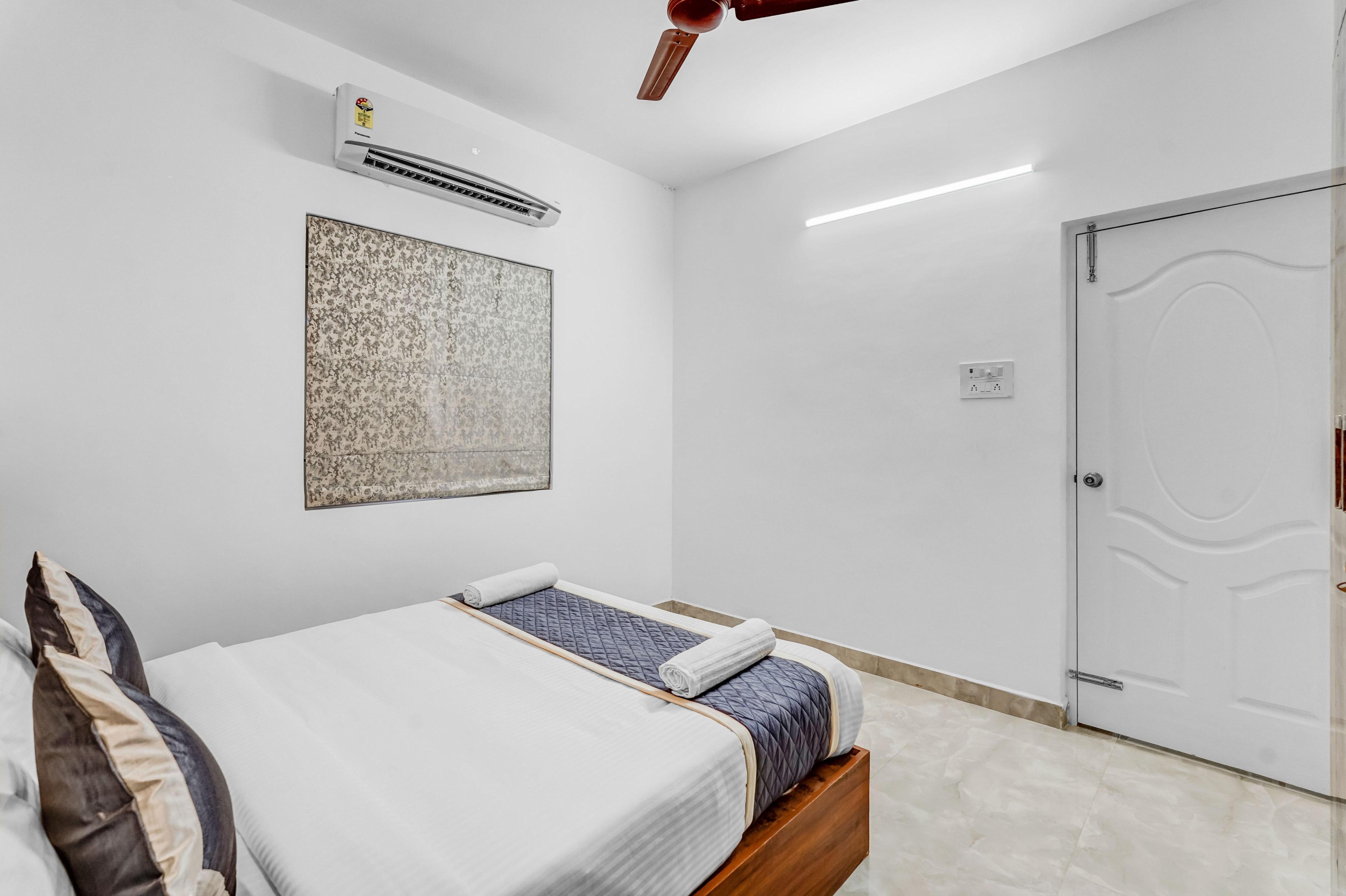 Eco Stay Apart Hotel - Tap to explore photos