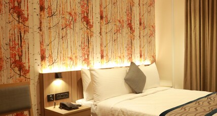 City Lake Hotel Room Type - Deluxe Room
