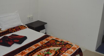 Hotel Krishna rooms and restaurant Room Type - Room