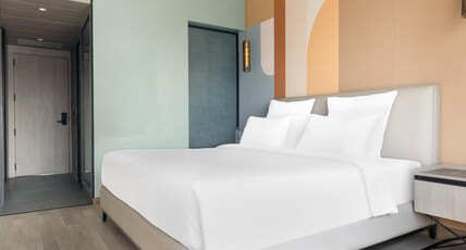 Mercure Chandigarh Tribune Chowk Room Type - Classic Room with 1 double bed and sofa Mercure Chandigarh Tribune Chowk Room Type - Classic Room with 1 double bed and sofa