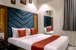 Hotel Golden Palace Residency