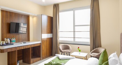 Hotel Veda Inn By Blue Lotus Room Type - Deluxe Double Room with balcony