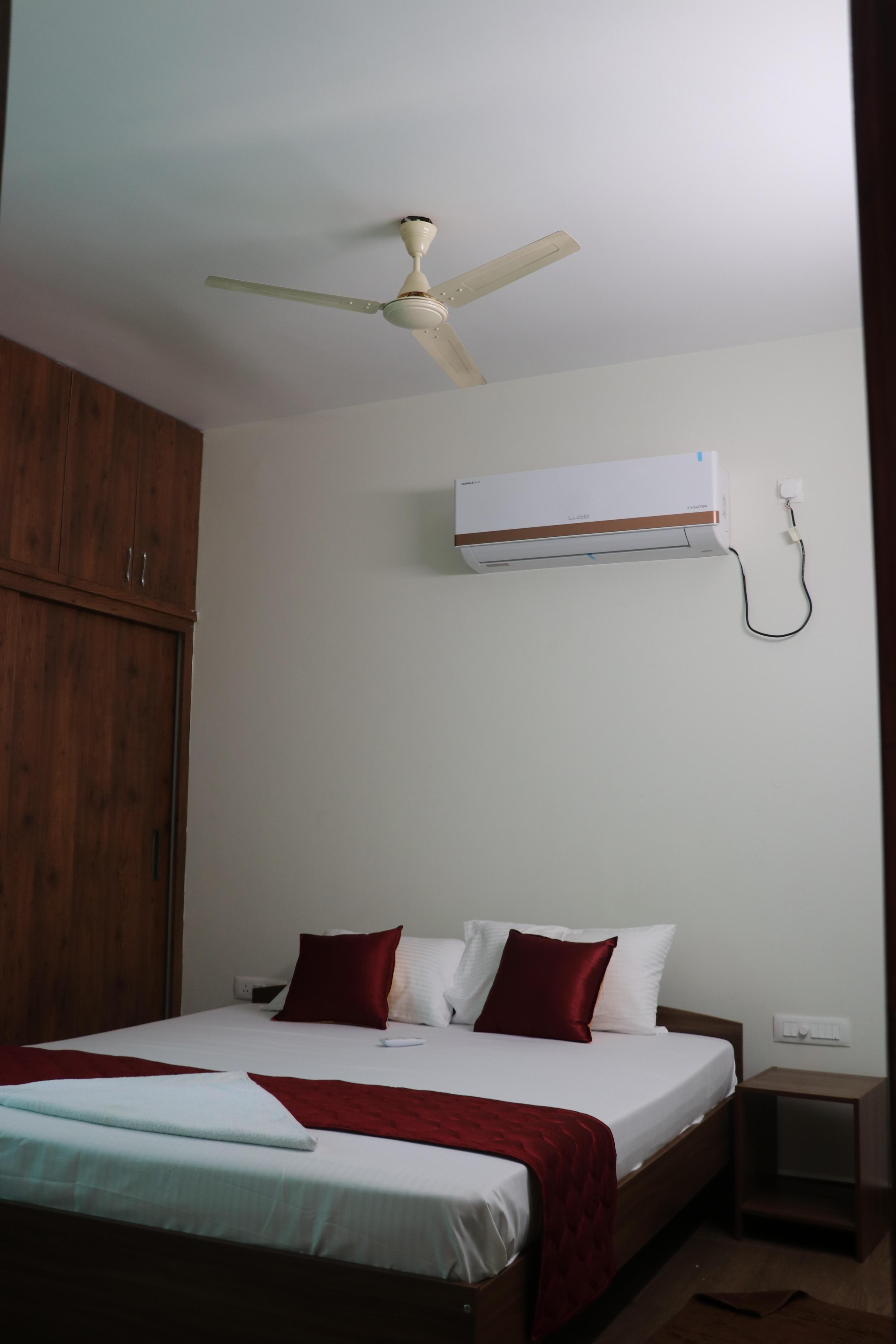 ROYAL RIDGE HOME STAYS Room Type - ROYAL RIDGE HOME STAYS