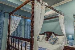 Sheel Mahal - Near Hawa Mahal