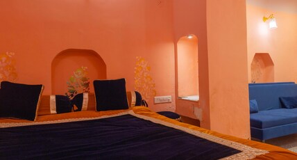 Sheel Mahal - Near Hawa Mahal Room Type - Deluxe Room
