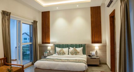 Evara Spa & Resort, Jim Corbett Room Type - Luxury 3BHK Private Pool Villa with Balcony