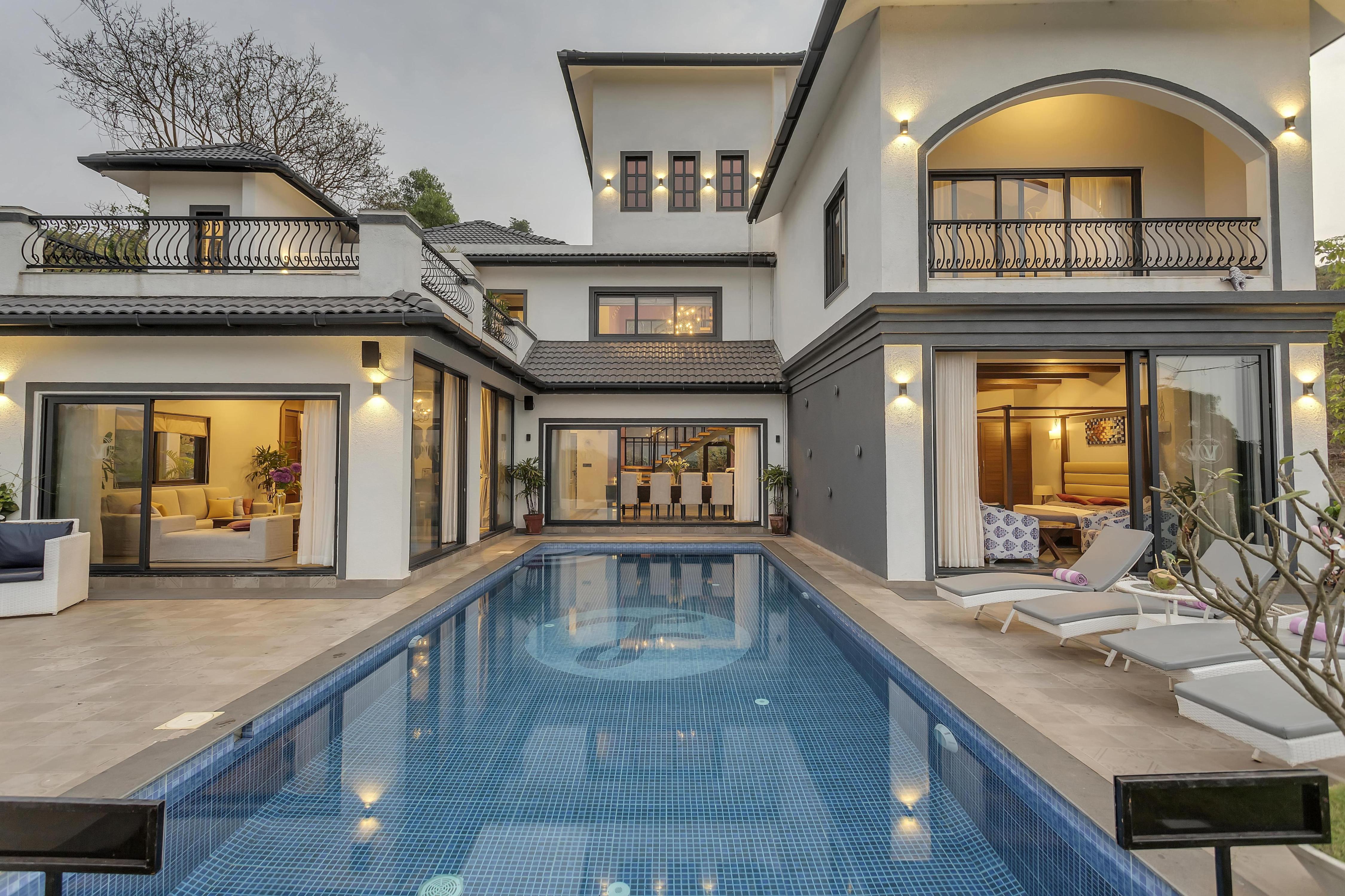 Ultra Luxury Lavender Villa 7BHK |Pvt Heated Pool|Car