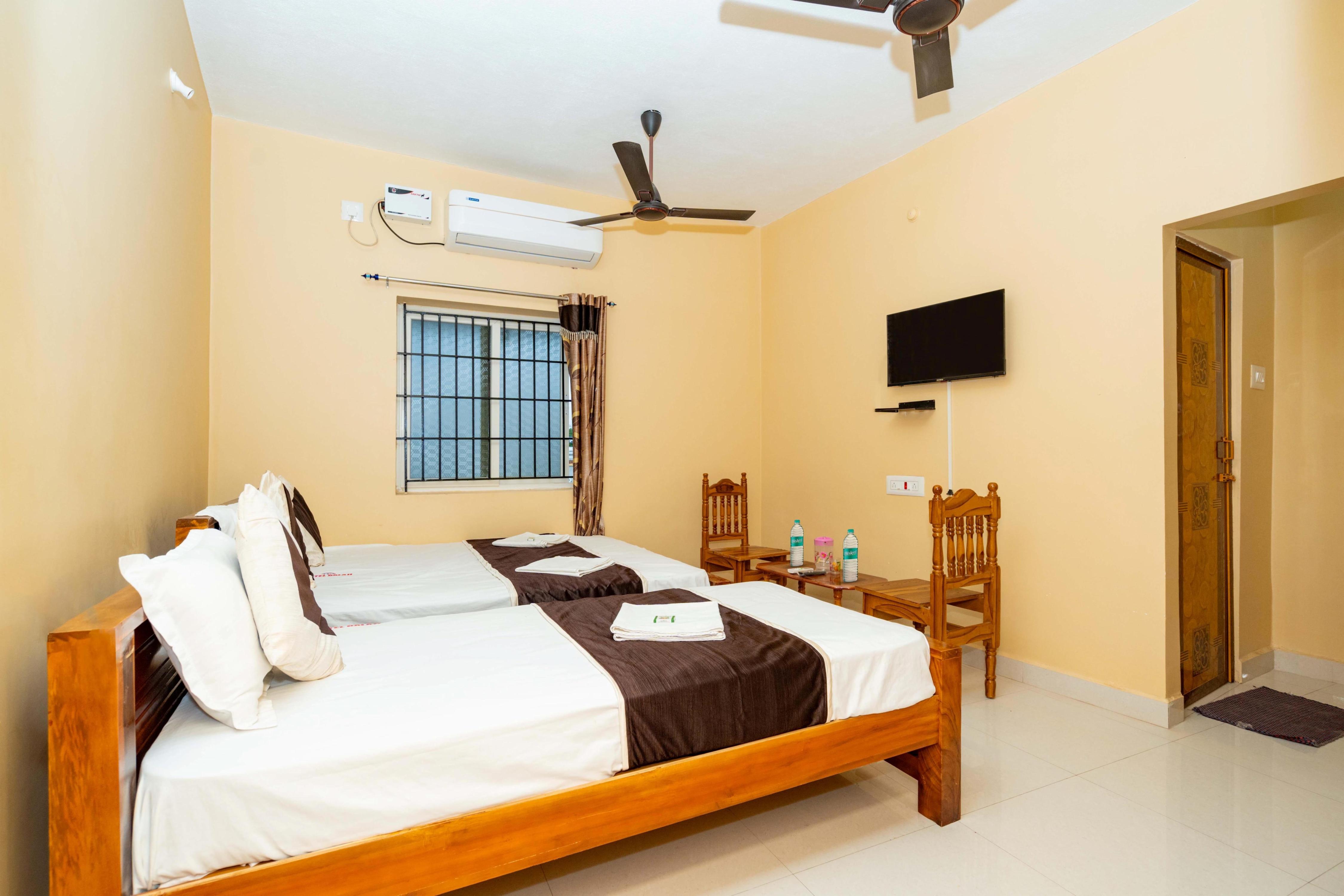 Hotel Balaji - Tap to explore photos