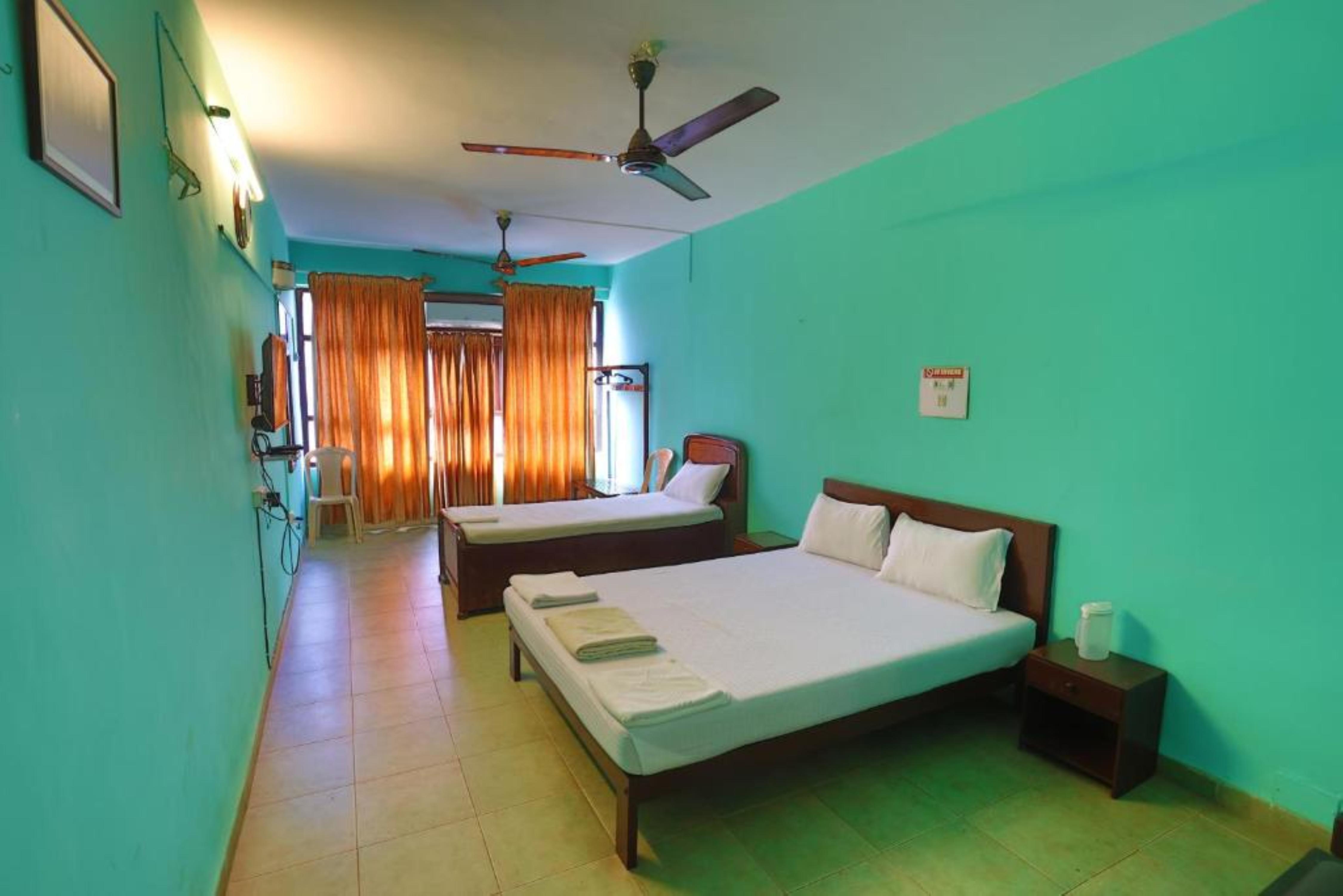 Hotel Orfil Room Type - Triple Room