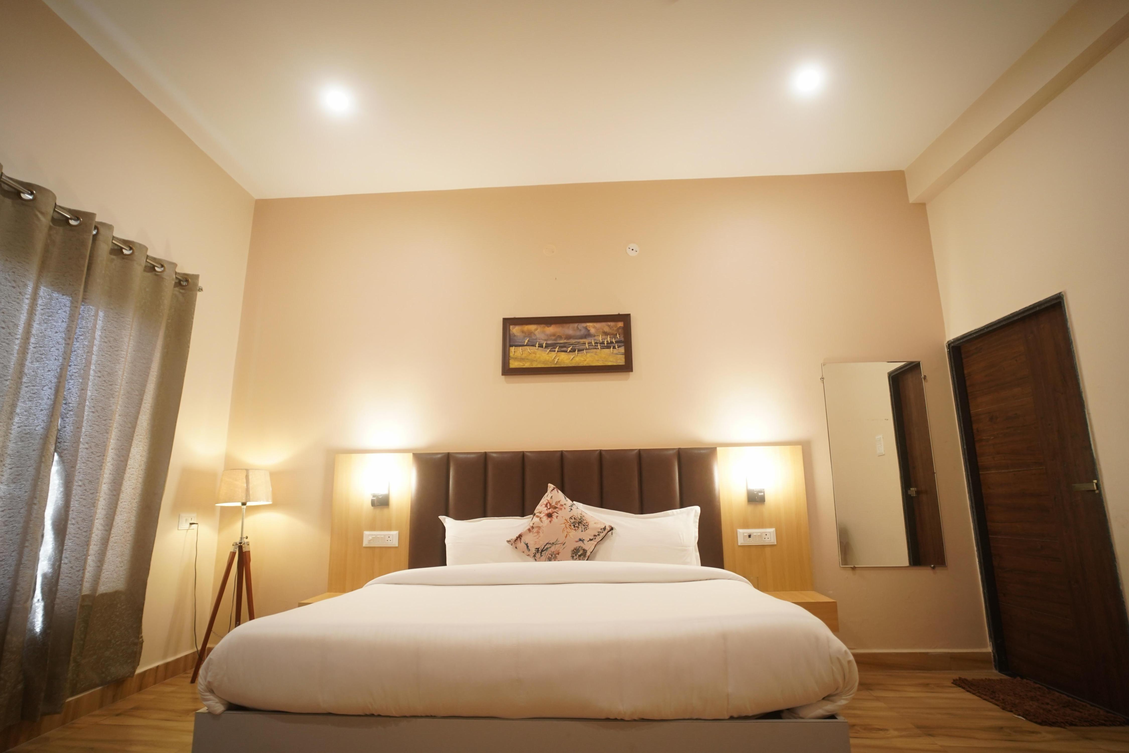 7 Hills Resort Room Type - Super Deluxe