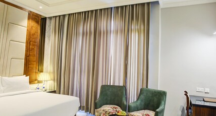 Sarovar Portico Saharanpur Room Type - Deluxe room - 1 Double Bed Sarovar Portico Saharanpur Room Type - Deluxe room - 1 Double Bed