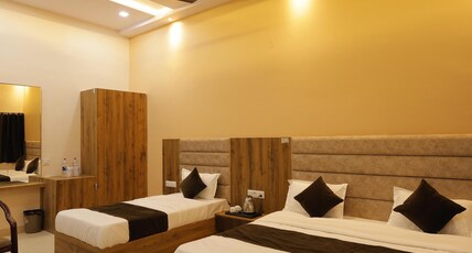 Hotel radhavan Room Type - family room