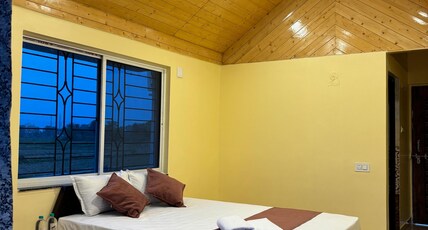Buru Resort Room Type - Deluxe Luxury