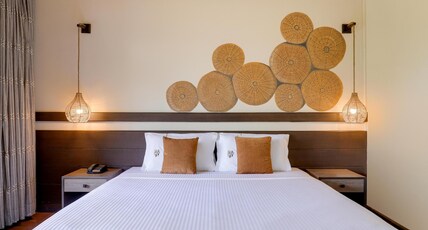Tigerland Safari A Lemon Tree Resort, Chitwan, Nepal Room Type - Deluxe King Cottage